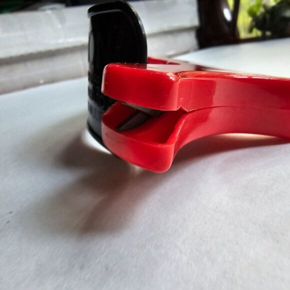 Big Bend Stainless Steel Blade Sharpener With Finger Guard - 6.5" Safety Grip Ha - Picture 6 of 9